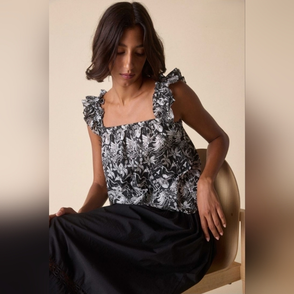 St.Roche, Woodrow Top - Black /White Floral, Size 4, Nwt! — image 2 of 8
